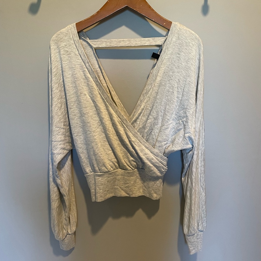 Express Open Back Top EUC - Picture 6 of 13